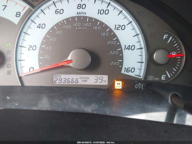 Toyota Camry Se V6 Image 4