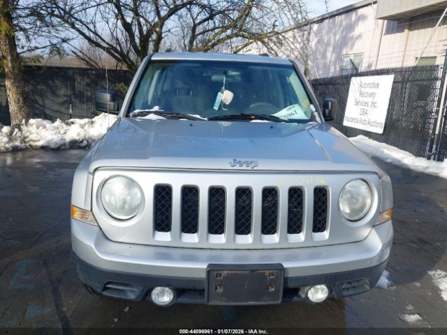Jeep Patriot Sport Image 11