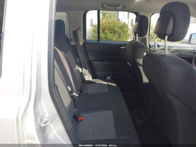 Jeep Patriot Sport Image 5