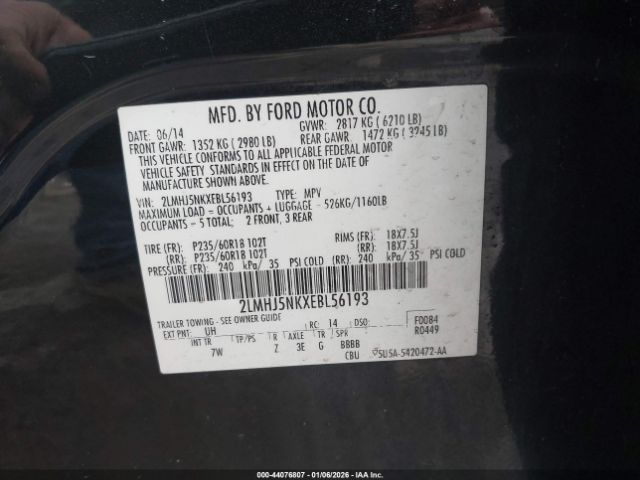 Lincoln MKT Livery Image 10