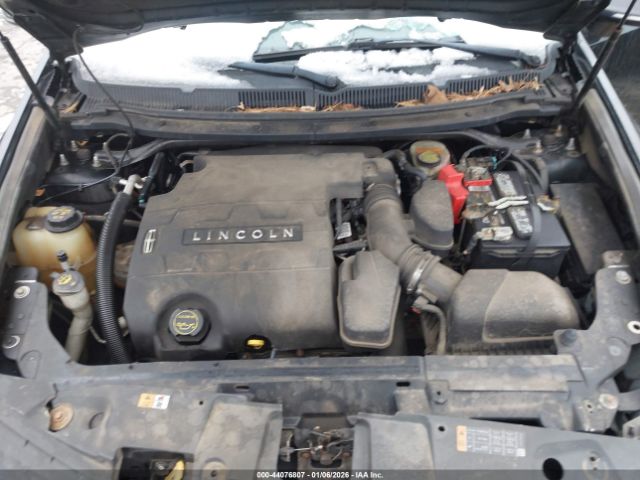 Lincoln MKT Livery Image 9