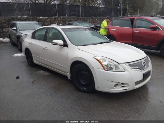 Nissan Altima 2.5 S Image 1