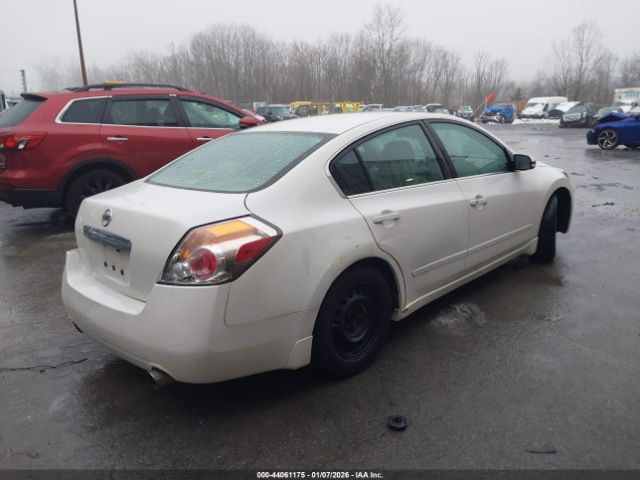 Nissan Altima 2.5 S Image 10