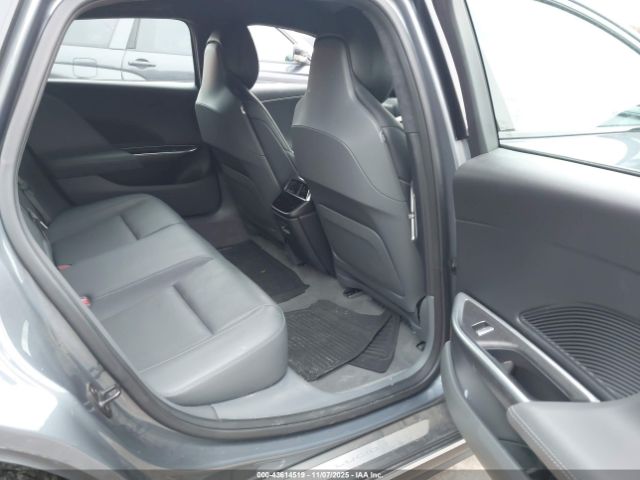 Lucid Air Pure Image 11