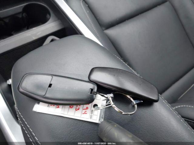 Lucid Air Pure Image 8