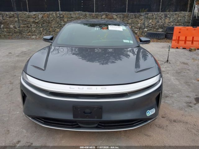 Lucid Air Pure Image 19
