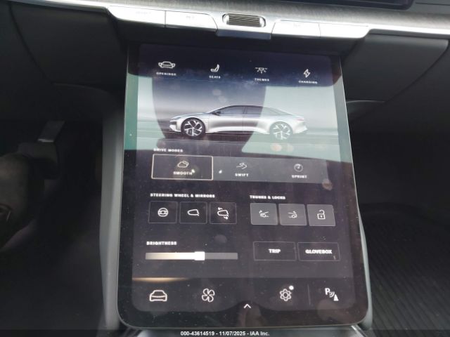 Lucid Air Pure Image 10
