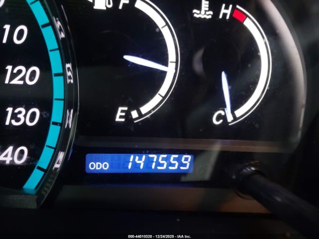 Toyota Venza Image 16