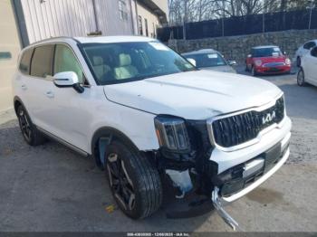  Salvage Kia Telluride