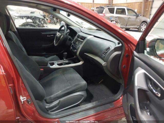 Nissan Altima 2.5 Sv Image 5