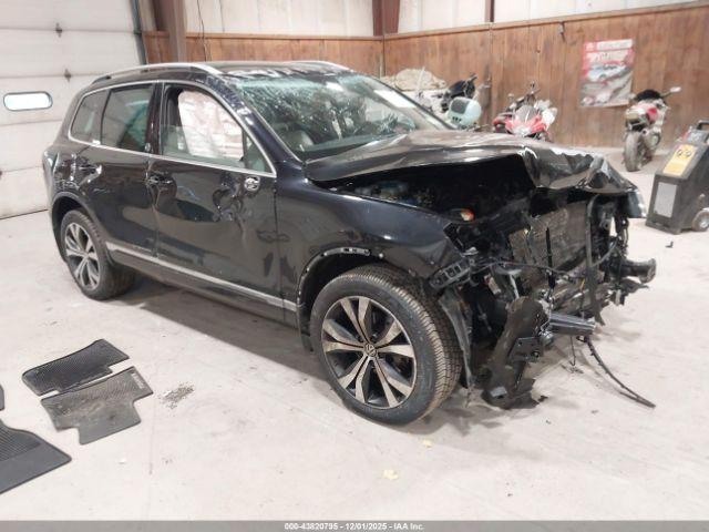  Salvage Volkswagen Touareg