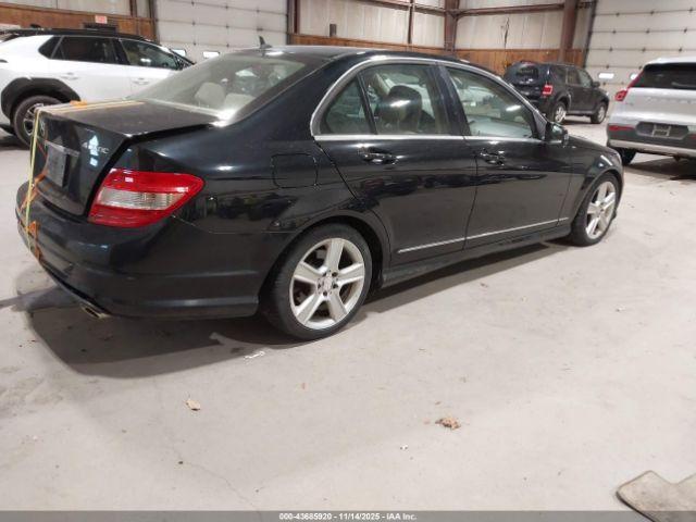 Mercedes-Benz C-Class Sport 4matic Image 13