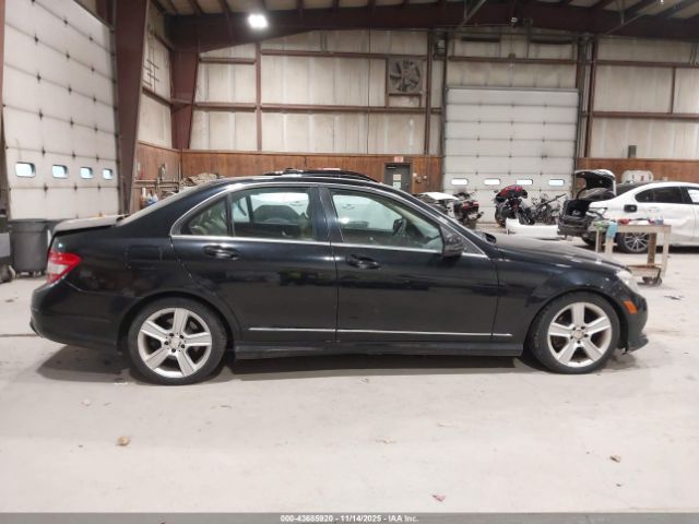 Mercedes-Benz C-Class Sport 4matic Image 14