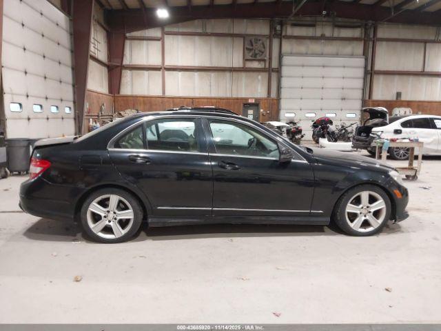 Mercedes-Benz C-Class Sport 4matic Image 14