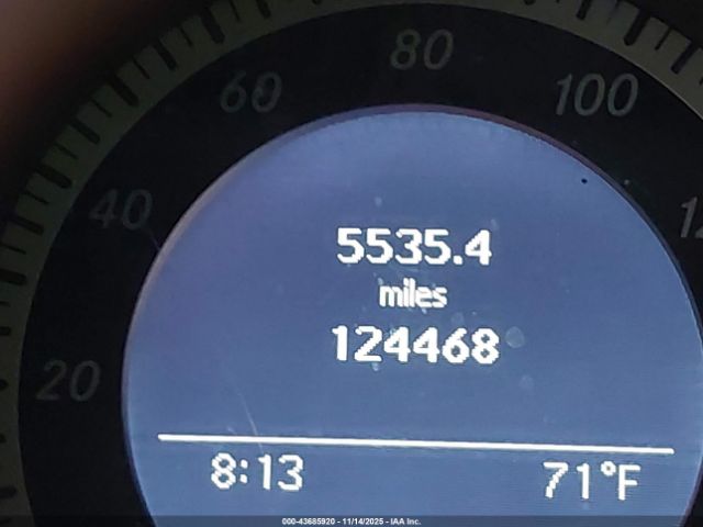 Mercedes-Benz C-Class Sport 4matic Image 10