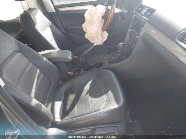 Volkswagen Passat 1.8t Limited Edition Image 4