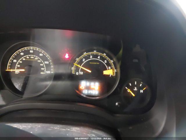 Jeep Patriot Latitude Image 12