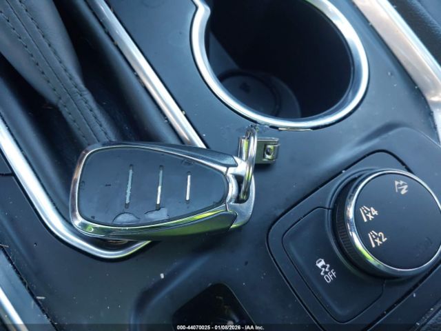 Chevrolet Traverse Awd Lt Cloth Image 16