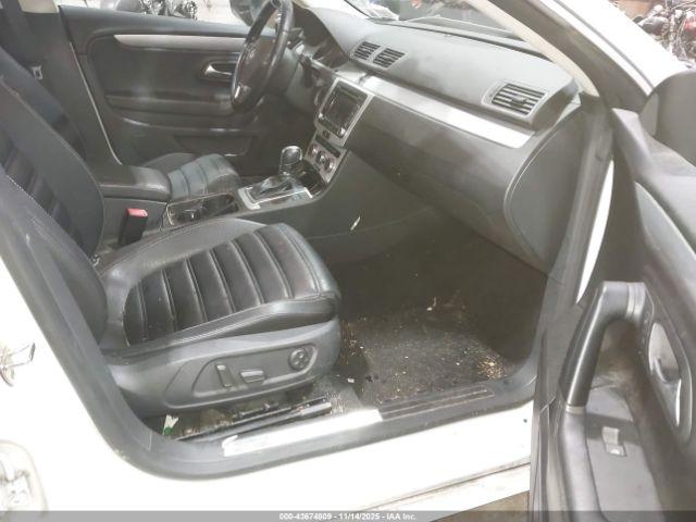 Volkswagen CC 2.0t Sport Image 14