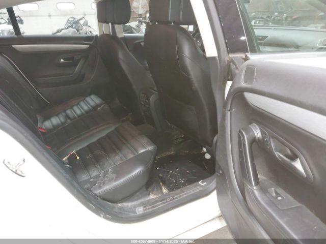 Volkswagen CC 2.0t Sport Image 8