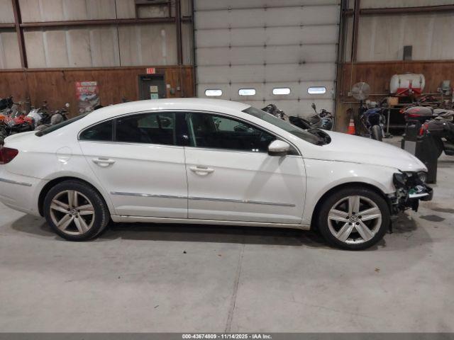 Volkswagen CC 2.0t Sport Image 13