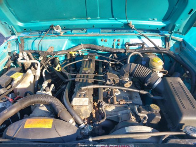 Jeep Cherokee Sport Image 10