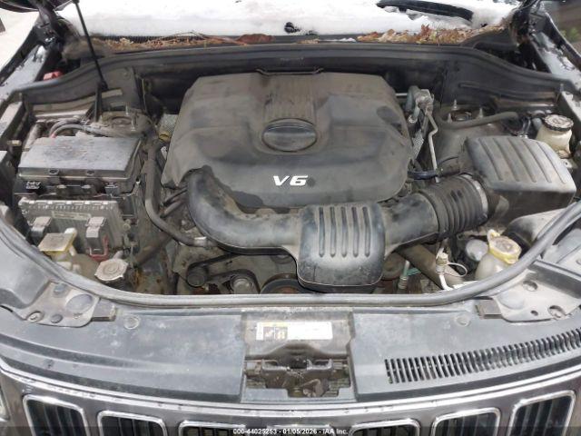 Jeep Grand Cherokee Limited Image 16