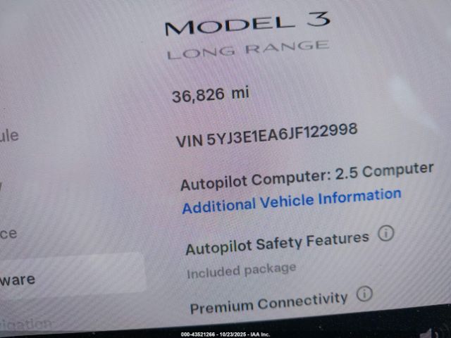 Tesla Model 3 Image 17