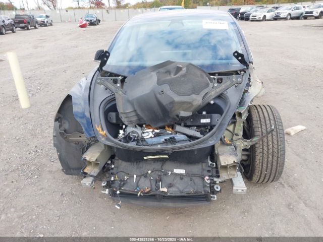 Tesla Model 3 Image 15