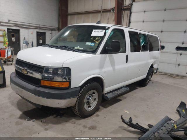 Chevrolet Express Lt Image 8