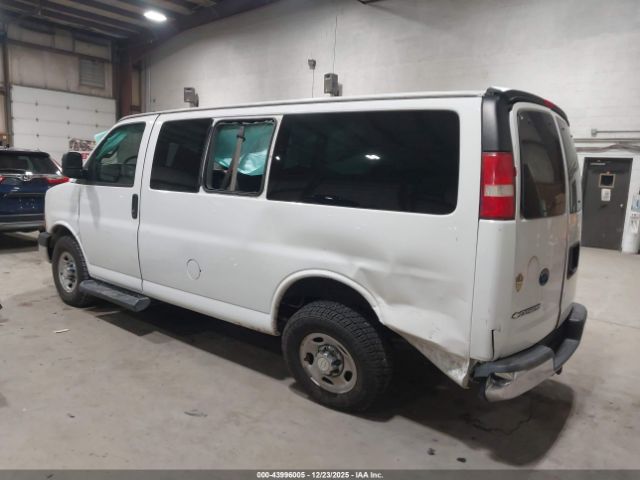 Chevrolet Express Lt Image 5