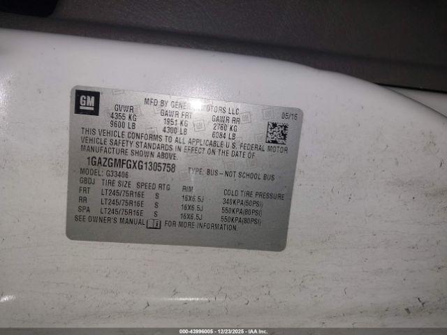 Chevrolet Express Lt Image 10