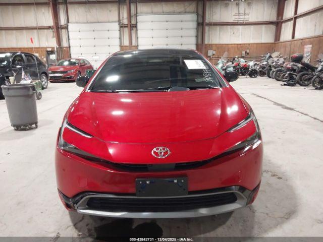 Toyota Prius Limited Awd-e Image 9