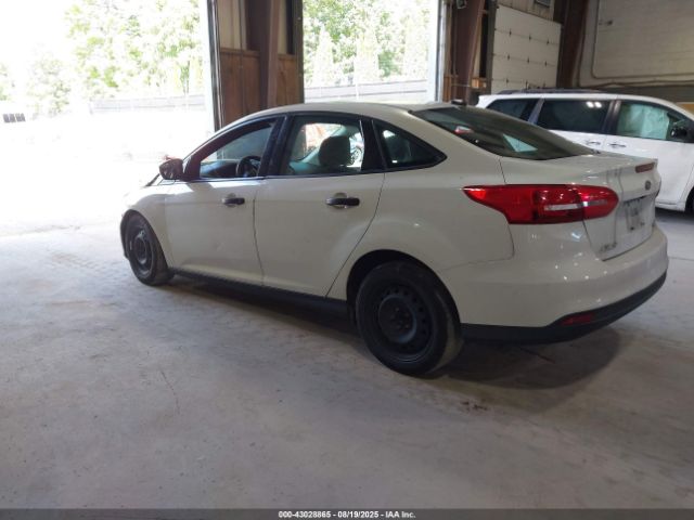 Ford Focus S Image 16
