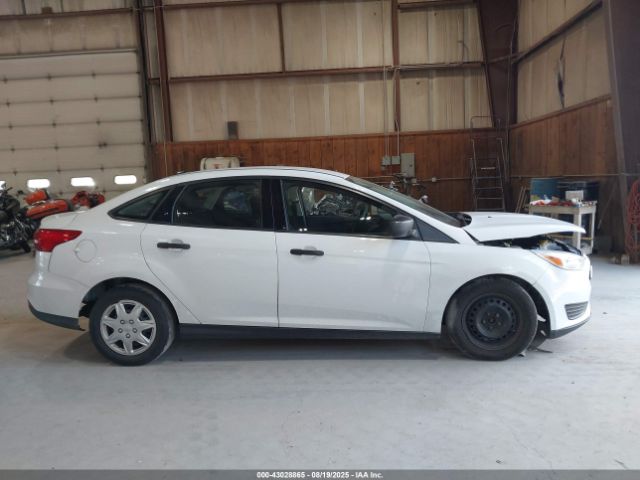 Ford Focus S Image 7