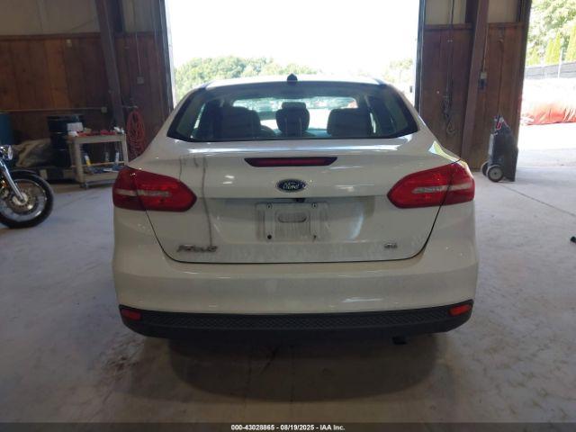 Ford Focus S Image 12