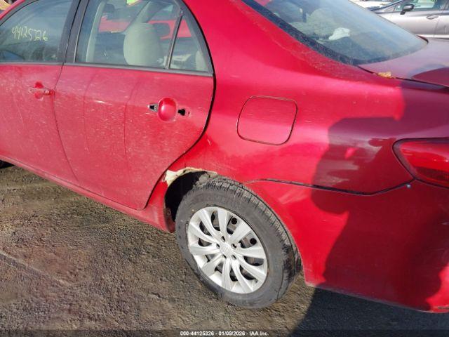 Toyota Corolla Le Image 6