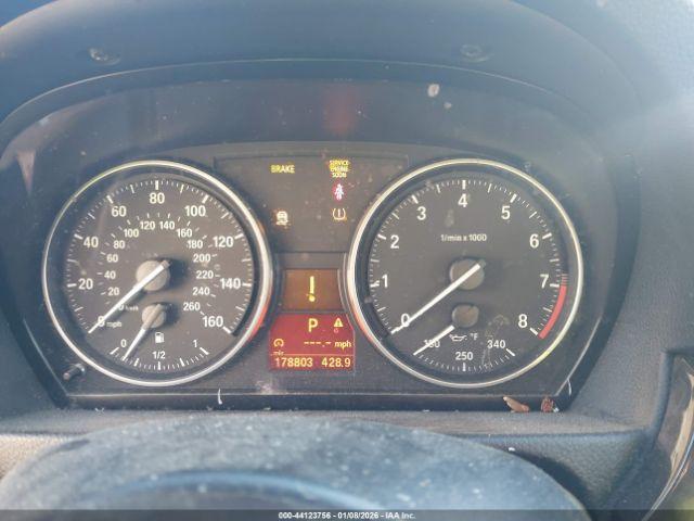 BMW 3 Series Xdrive Image 10