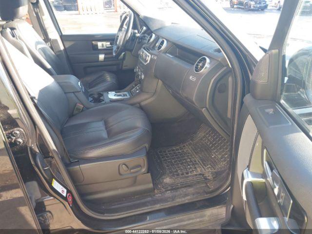 Land Rover LR4 Image 11