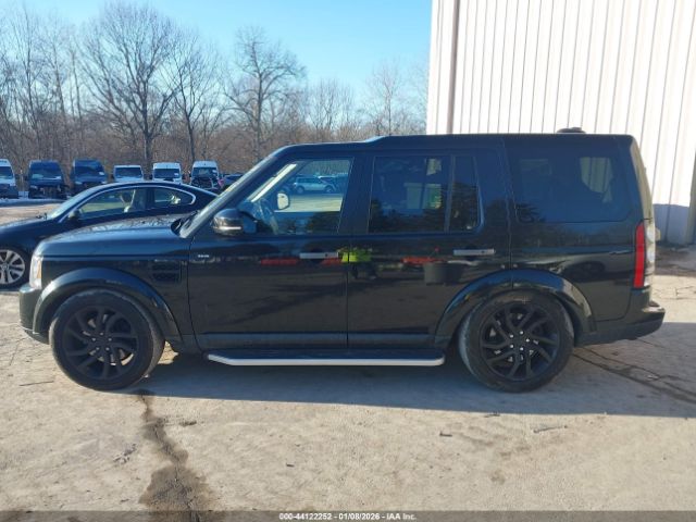 Land Rover LR4 Image 14