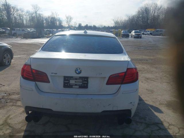 BMW 5 Series Xdrive Image 2