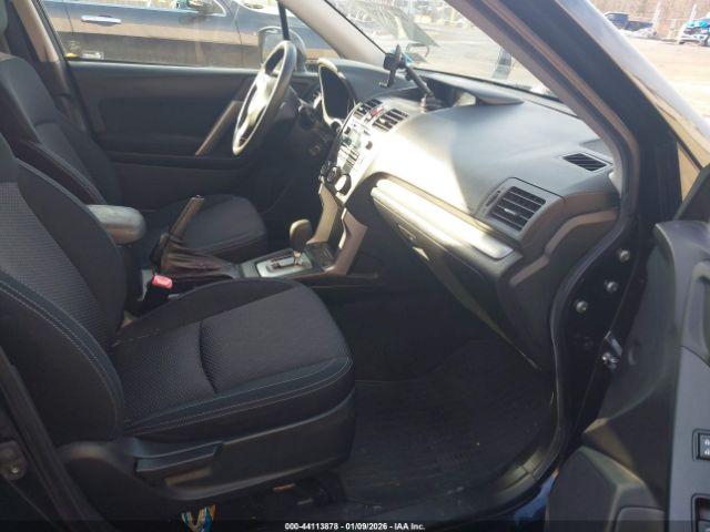 Subaru Forester 2.5i Premium Image 8