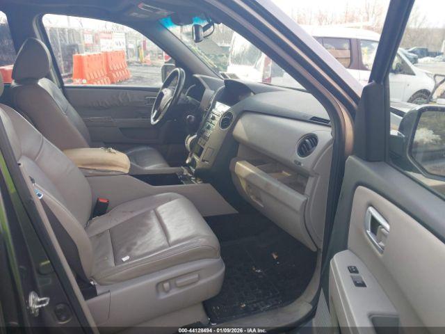 Honda Pilot Touring Image 9