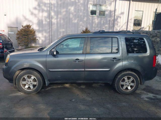 Honda Pilot Touring Image 13