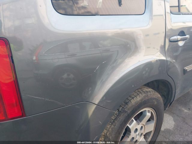 Honda Pilot Touring Image 14