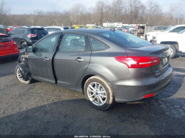 Ford Focus Se Image 4