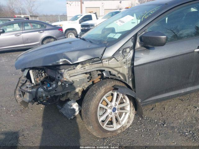 Ford Focus Se Image 6